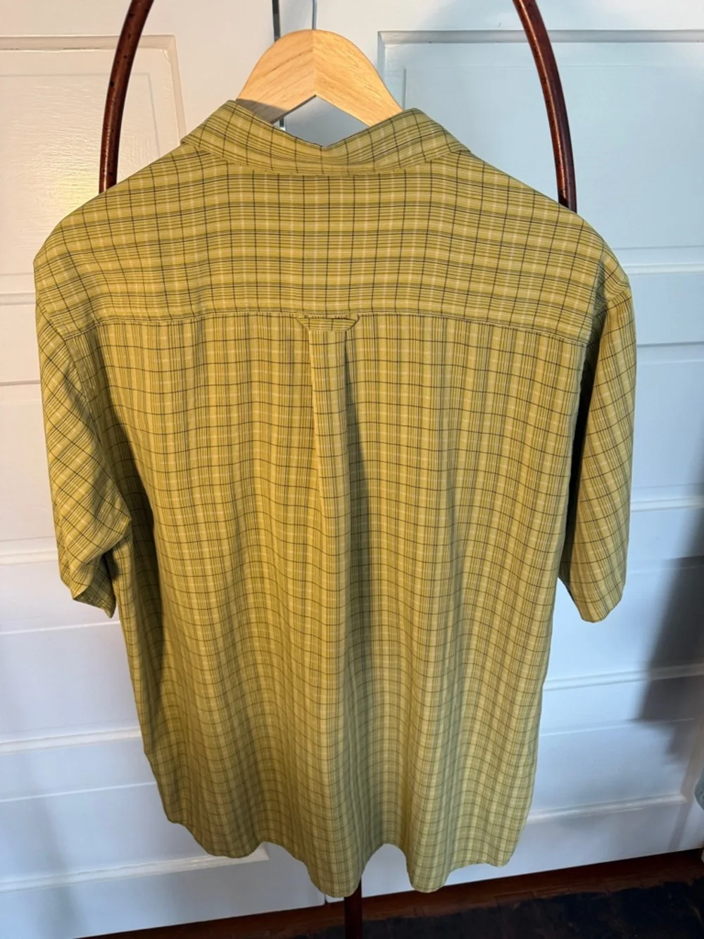 The North Face men’s Plaid Button Up Shirt XL Green Lightweight Outdoor